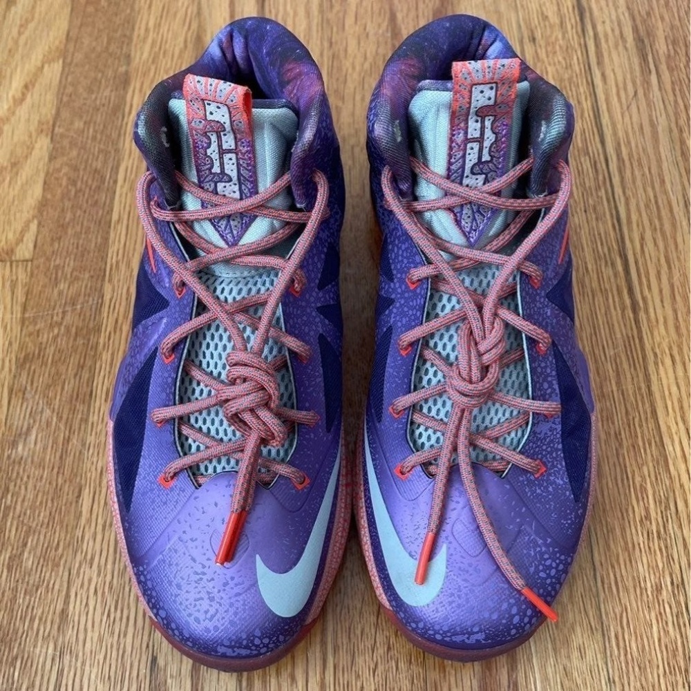 LeBron 10 'Extraterrestrial' Sneakers